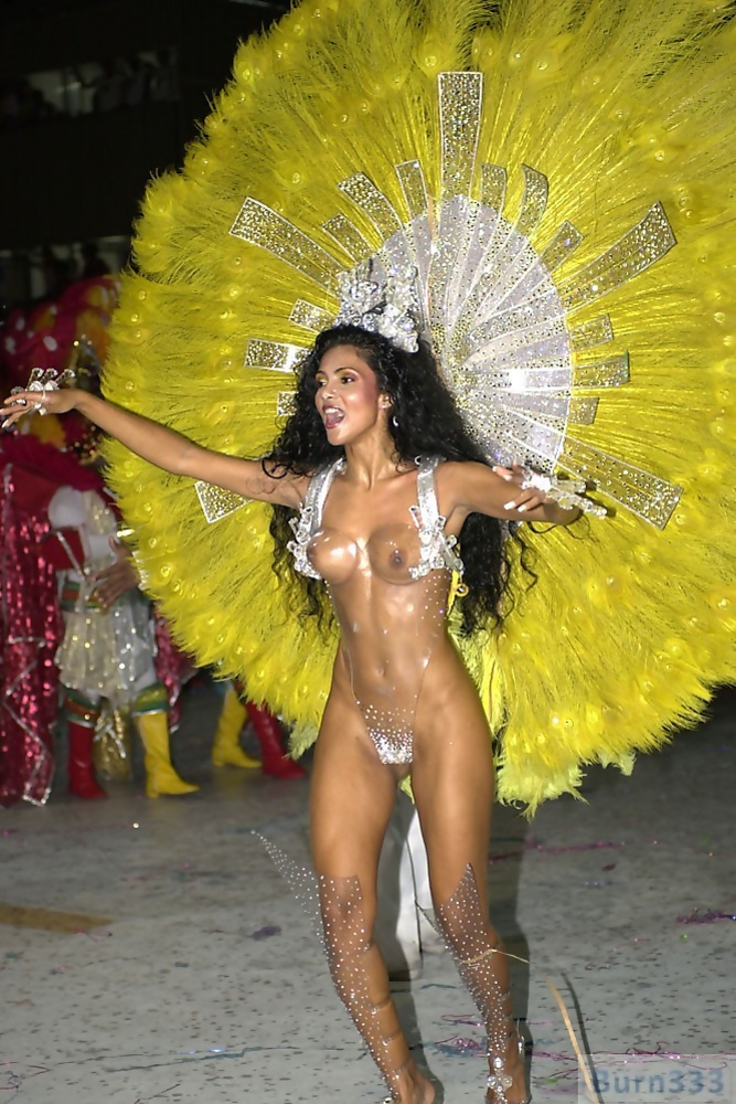 Enjoy Hourglass Bodies Of Latina Divas On Carnival Pic Of 84 1335