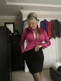 зрелые и сексуальные148